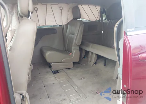 2016 Chrysler Town & Country Touring from USA, damaged, VIN 2C4RC1BG7GR230715